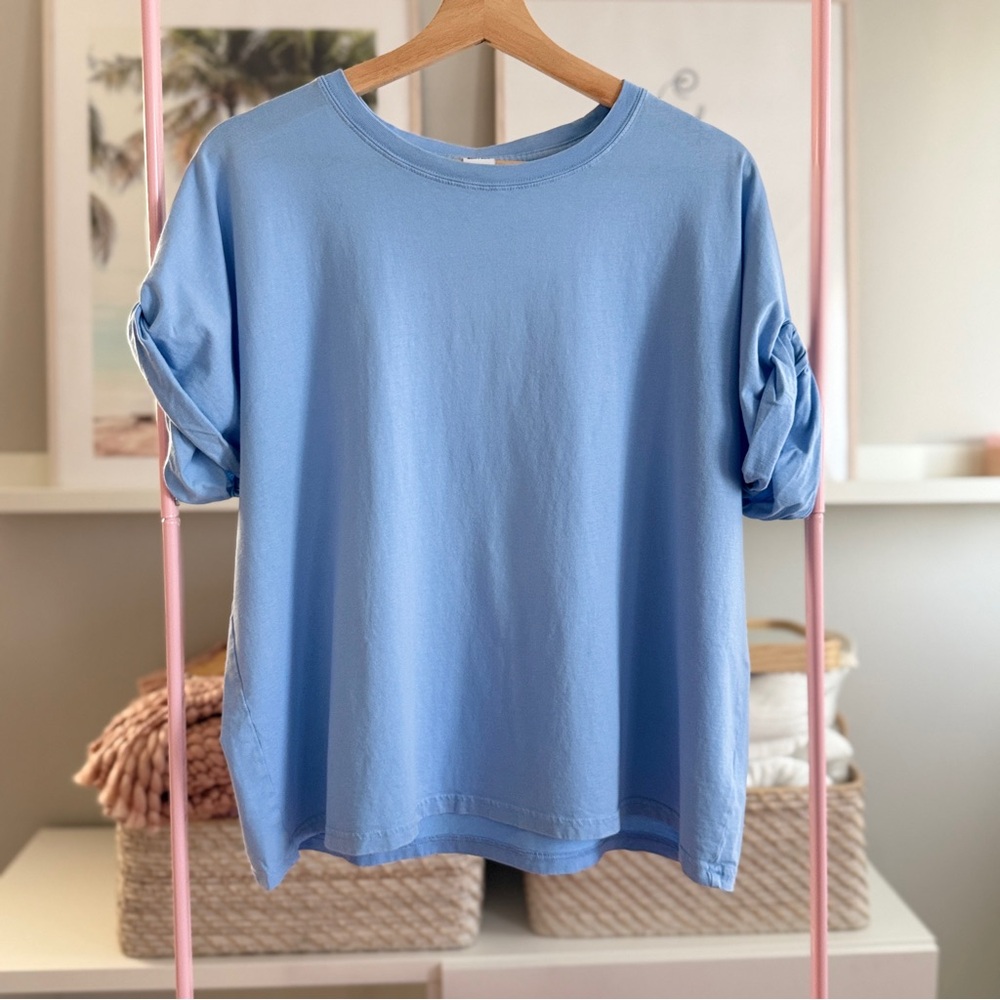 Aritzia TNA Soft Feels™ Sprawl T-Shirt Lived-In Dayflower Blue | Size L